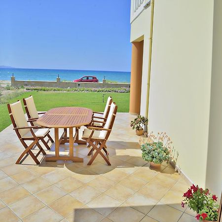 Niriides Apartments Kissamos Exterior photo
