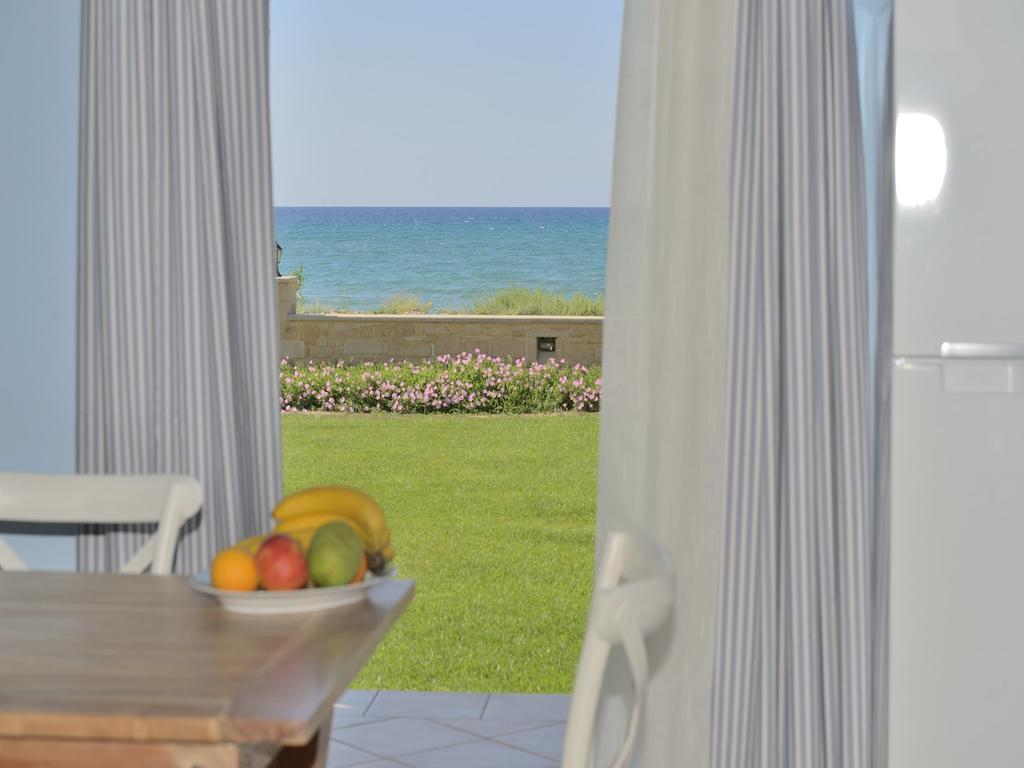 Niriides Apartments Kissamos Exterior photo